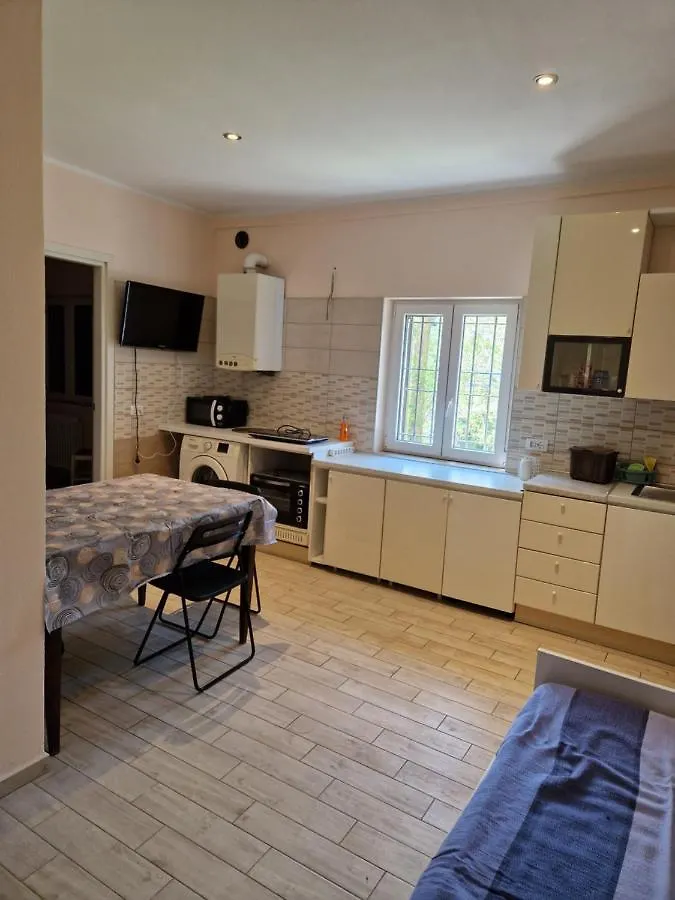Fare Bnb - Casetta Sul Fiume In Citta Reggio Emilia